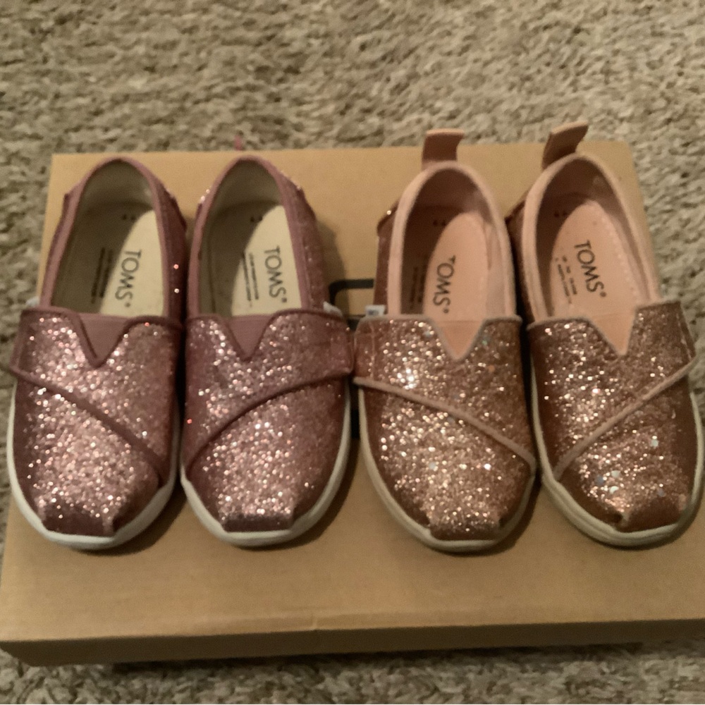 Toms Tiny Alpargata two pair